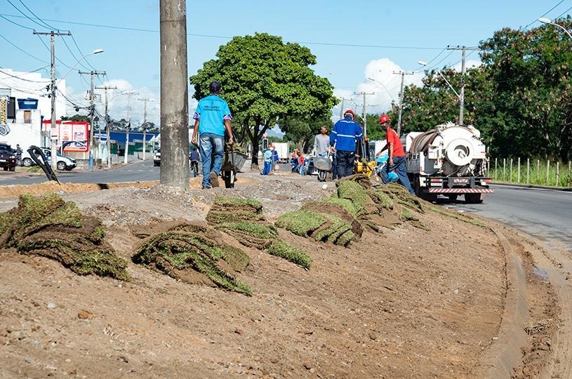 Leia mais sobre o artigo Obras na Avenida Talma Rodrigues entram na reta final